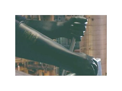 Handske Emperor 43 cm Str M Latex Sort